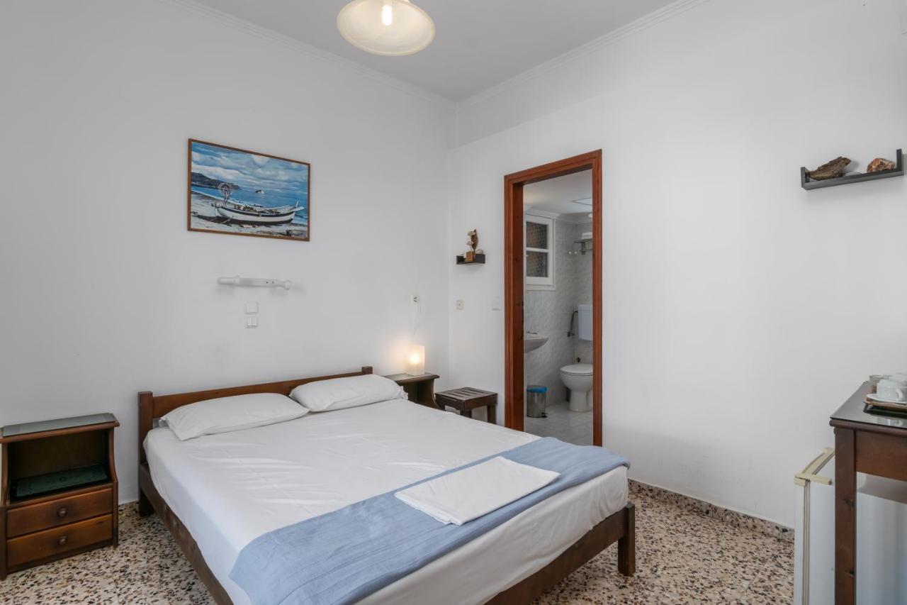 Tilemachos Rooms & Studios Adamantas  Bagian luar foto